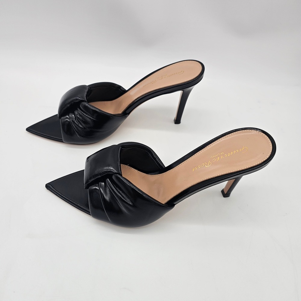 Gianvito Rossi Mules Womens 37.5 US 7.5 Nuit Black Pointed Toe Leather Heels